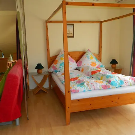 Messeapartment, Messezimmer Проживание в семье